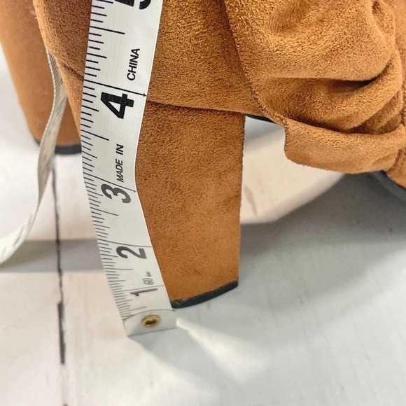 Women's Camel Ankle Boots with Ruffles (Size 7) - Picture 11 of 13